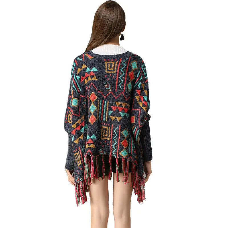 Plus Size Women's Batwing Sweater with Fringe Knit