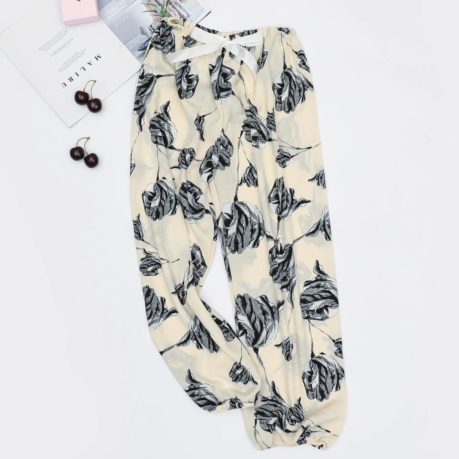 Summer Women's Ice Silk Loose Lantern Pants (Plus Size) - Trendy Attic Store01